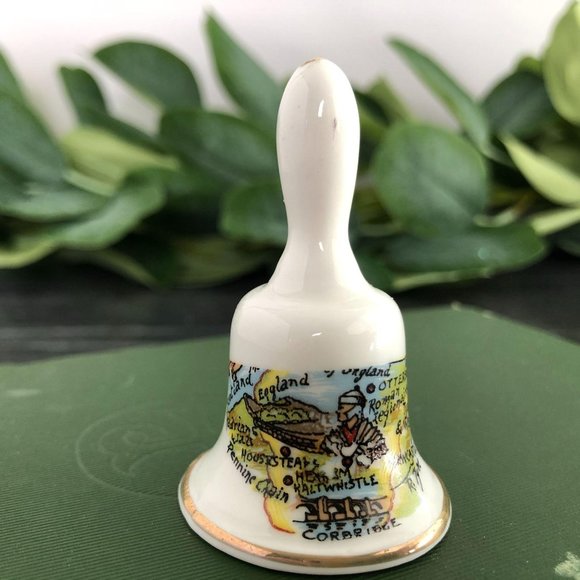 Fine Bone China Souvenir of England Miniature Bell - Picture 4 of 9